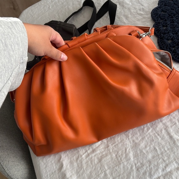 ESSAIM Orange HANDBAG 🥕 - Picture 6 of 6